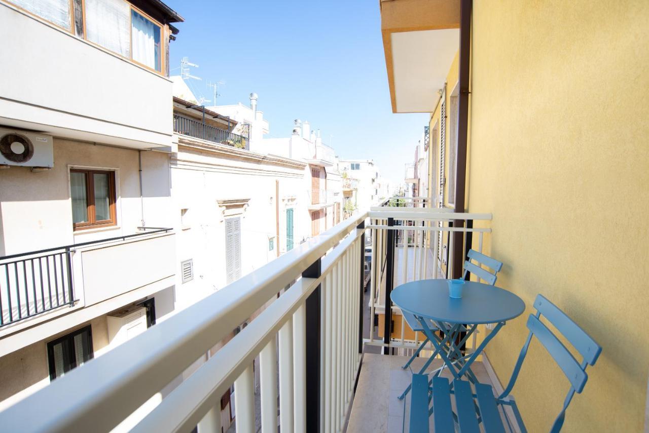 Chiale Holiday Apartments Полиньяно-а-Маре Экстерьер фото